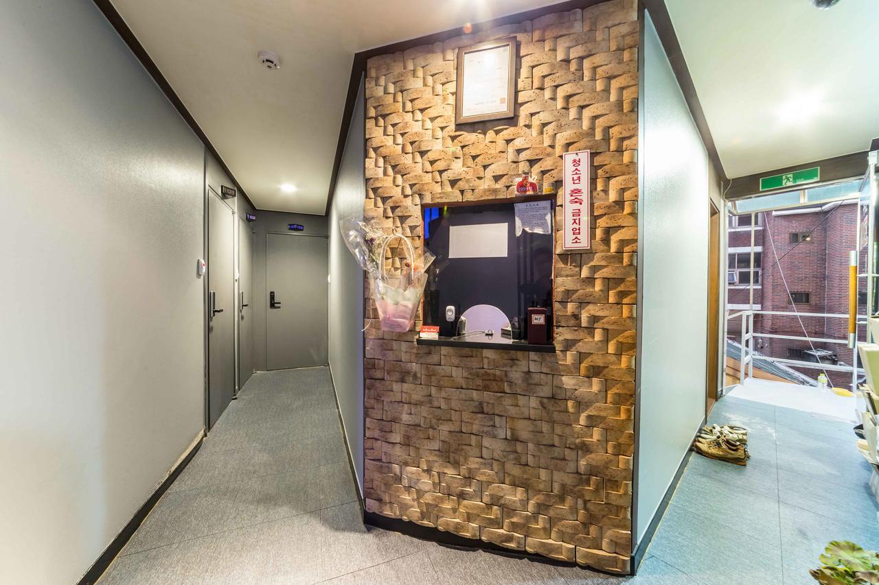 8Motel Seoul Exterior photo