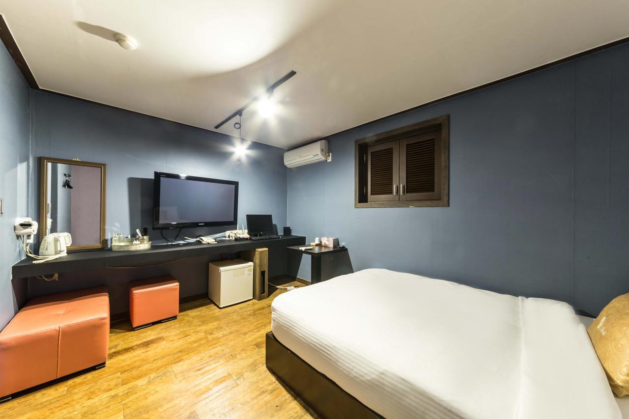 8Motel Seoul Exterior photo